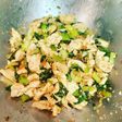 Poulet et Pak Choï au wok