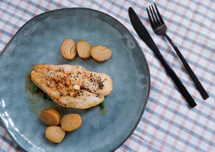 Step-by-Step Guide to Make Speedy Garlic Butter Sea Bass Fillet