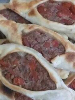 صورة لوصفة معجنات لحمة بالطاسة.بالمقلاة