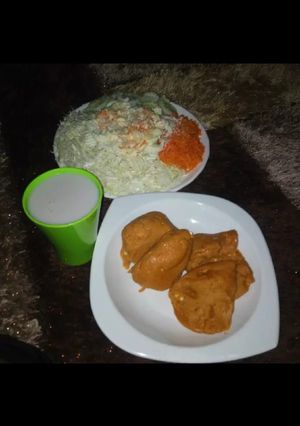 A picture of Jollof rice.