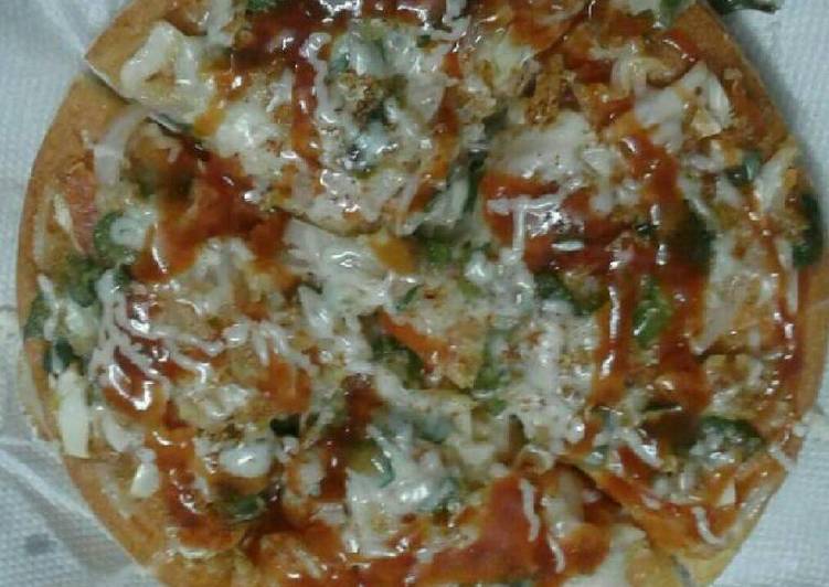 Home made tawa pizza