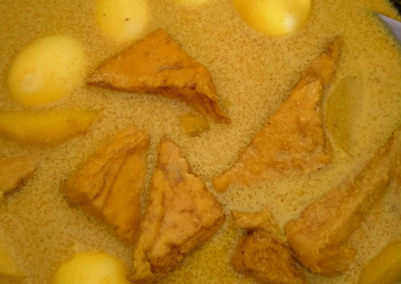 Opor telur kentang tahu