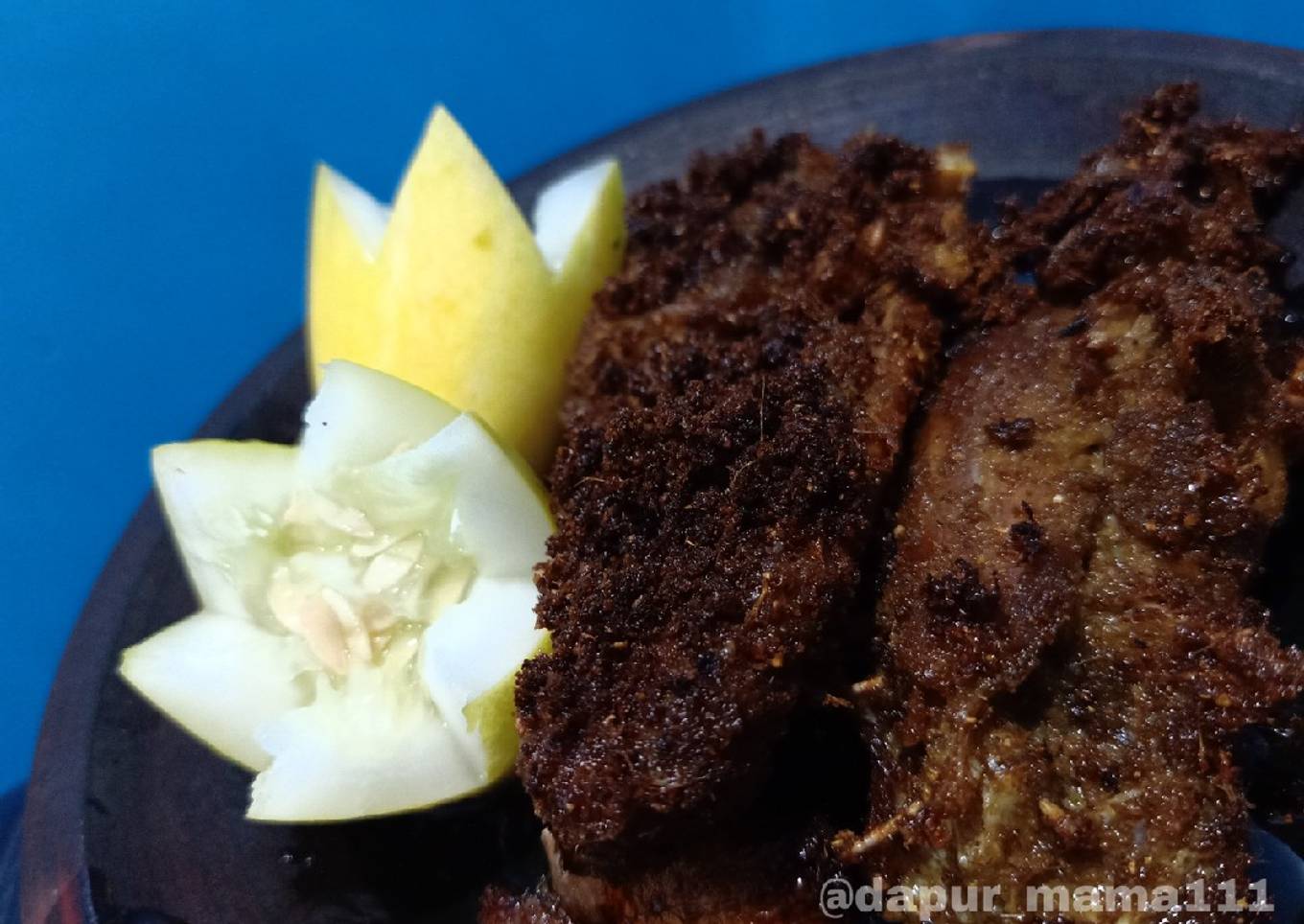 Bebek bumbu laos