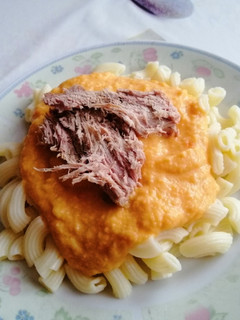 Vadas főtt hússal recept fotója