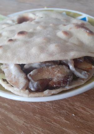 Una foto de Kebab de pollo