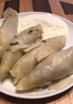 A picture of Malfouf Mehcheh - stuffed cabbage rolls.