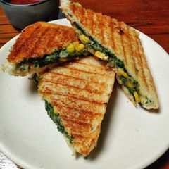 A picture of Spinach Corn Sandwich.