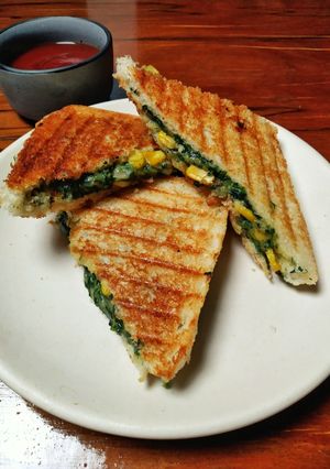A picture of Spinach Corn Sandwich.