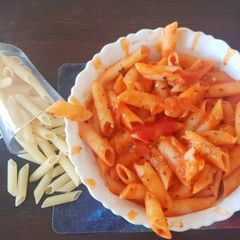 A picture of Peri peri pasta.