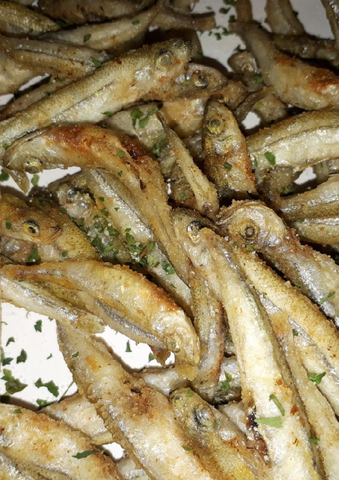 Una foto de Pejerreys fritos