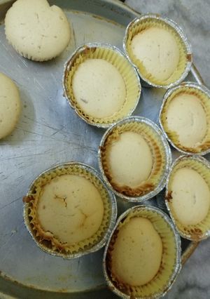 Una foto de Budincitos de limón 🍋
