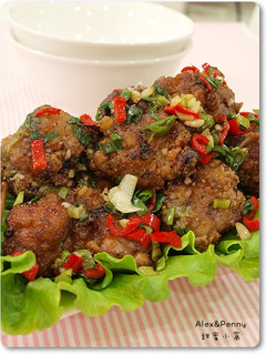 椒鹽排骨 的食譜成品照片