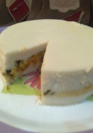 A picture of Rice And Prawn Pie.
