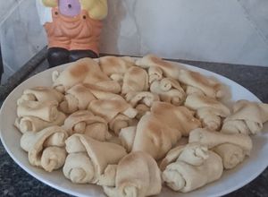 Una foto de Pan con grasa (alias cañoncitos 😋)