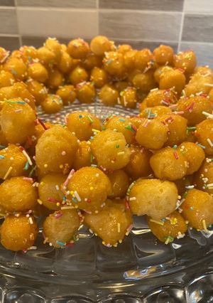 A picture of Struffoli Napoletani.