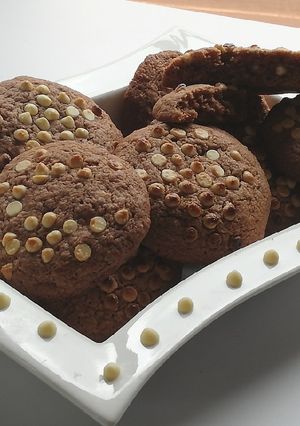 Une photo de Cookies aux pépites de chocolat blanc