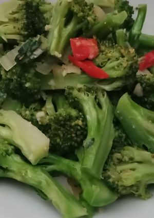 Foto resep Tumis brokoli (simple)