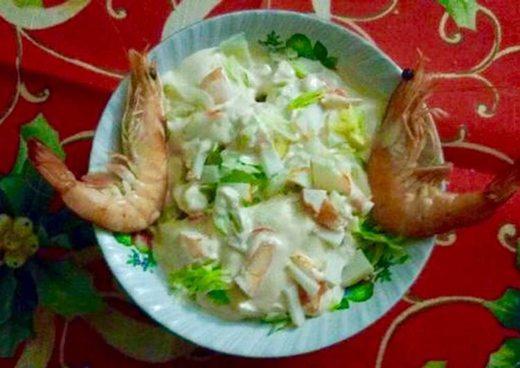 Cocktail de marisco tropical🍍🦐🥑