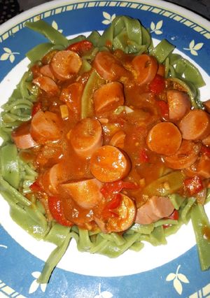 Una foto de Niditos De Pasta con Salchichas