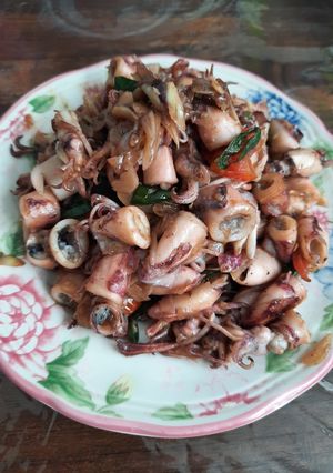 Foto resep Cumi asin tumis cabai hijau