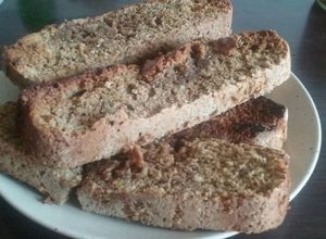 Una foto de Biscotti de naranja, canela y nueces