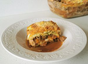 Una foto de Lasaña sin salsa blanca de callampas, zucchini, tocino y carne