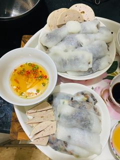 Hình của món Bánh cuốn nóng từ cơm nguội.