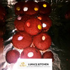 Red velvet Cookie 🍪 A picture of Red velvet Cookie 🍪.