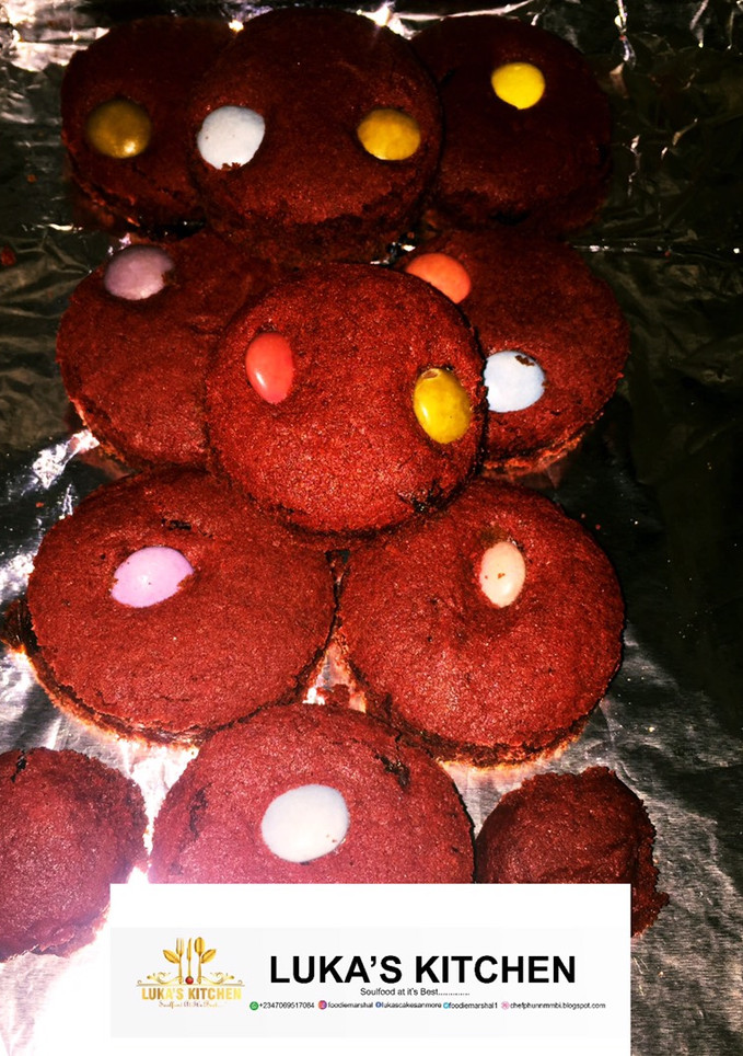 A picture of Red velvet Cookie 🍪.