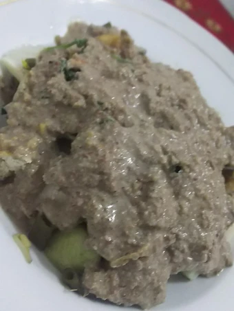 Langkah Mudah untuk Membuat Resep Rujak petis yang Lezat Sekali Anti Ribet, Menggugah Selera