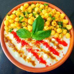 A picture of Boondi raita.