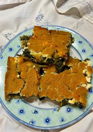 Φωτογραφία της συνταγής Τσουκνιδόπιτα χωρίς φύλλο με καλαμποκάλευρο