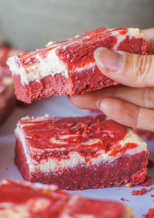 Una foto de Brownie cheesecake Red velvet