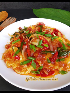 Foto resep Telur Ceplok Pedas Manis