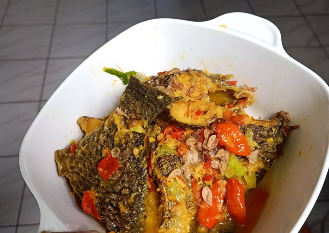 Mangut ikan nila