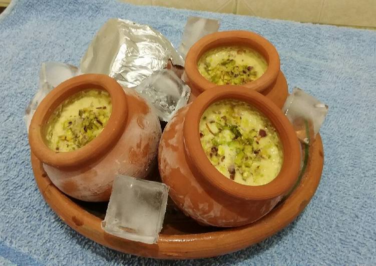 Recipe of Speedy Mango Matka Kulfi