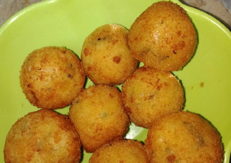 Recipe of Tasty Potato cheese balls