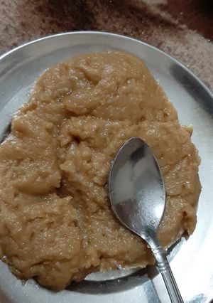 A picture of Atte ka halwa.