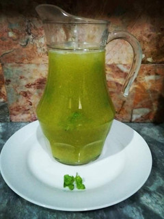 A picture of Raw Mango instant Cooler.