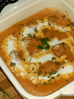 गोभी कोफ्ता ग्रेवी (Gobhi kofta curry recipe in hindi) रेसिपी मुख्य फोटो