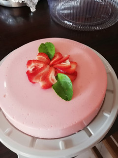 Una foto de Gelatina cremosa de fresa
