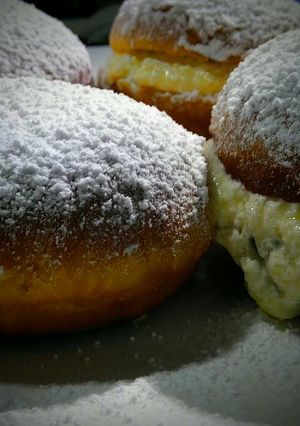 Una foto de Rellenitas de glass, mantequilla y queso crema