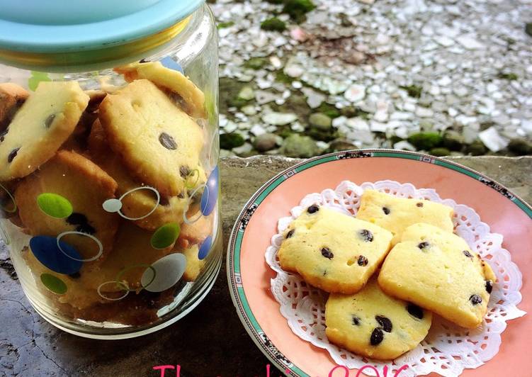 Chocochip Icebox Cookies
