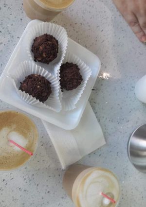 Una foto de Bolitas veganas media tarde 👍🙌👏