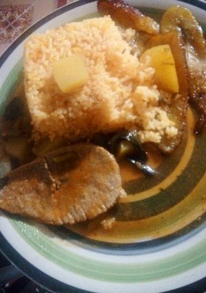 Una foto de Lomo guisado con papa o Lomo en salsa roja