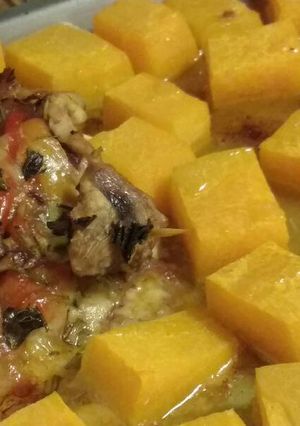 Una foto de Pollo relleno de verduras