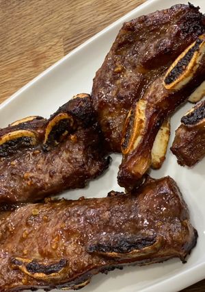 A picture of Sticky and sweet beef short ribs (Airfryer).