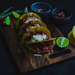A picture of Chicken in Sweet Tomato sauce Tacos.