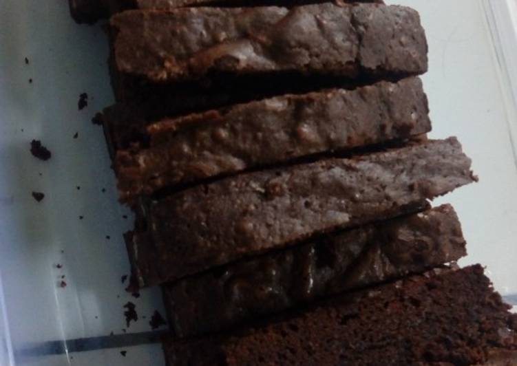 Resep Bronis coklat Maknyus Anti Gagal
