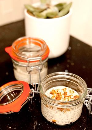 Foto de PUDIM de CHIA de FRAMBOESA e GRANOLA CASEIRA